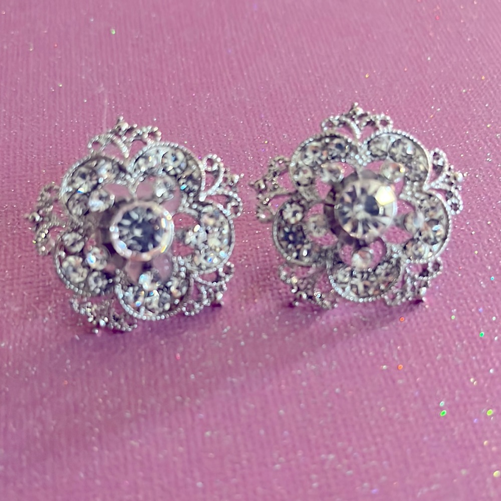 Silver rhinestone earrings